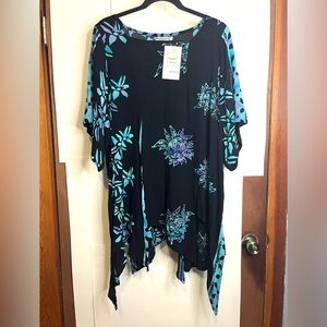 NWT Mission Canyon “One Size” Black Pixie Hem Tunic w/ Blue Floral Sun Pattern